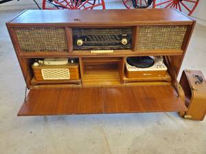 Georgous Restoration Piece Tandberg Huldra Six Stereo Living Room Counsel with Tandberg Recorder and Garrard Phonograph