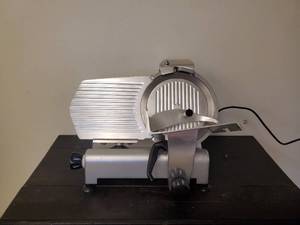 Heavy Duty Avantco Industrial Meat Slicer Model 300es-12