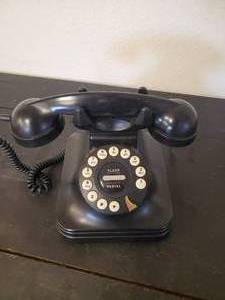 Modern Vintage Style Telephone Working