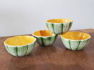 4 Mid Modern Cantalope Bowls Beautiful Realistic Color
