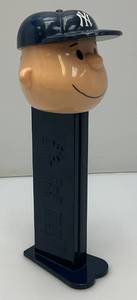 Vintage Collectible 12 Charlie Brown New York Yankees Giant Musical PEZ Dispenser (WORKS)