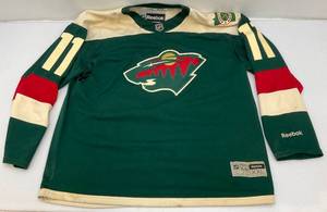 Collectible Reebok NHL Minnesota Wild #11 (PARISE) Official Licensed Jersey Size XXL Needs Cleaning