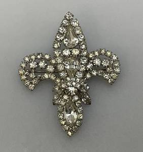 1950s-60s Ornate Rhinestone Brooch 2 x 2 12