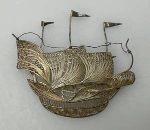 Vintage Sterling Silver Filigree Miniature Ship Brooch 2 x 2 (5.45 Grams)