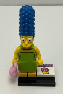 Collectible Hard To Get MARGE SIMPSON Genuine Lego Mini figure With Purse, Donut Fancy And Stand