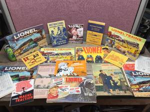 Group 1950s LIONEL TRAINS - Catalogs  Manuals - Neat
