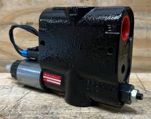 Brand Hydraulics Electronically Adjustable Flow Control Valve - 0-20 GPM, 3,000 PSI, Model# PEFC12-20-12 #20166 Msrp $449.99