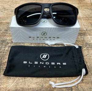 Blenders Eyewear Float2o Tide Spark Msrp $69.00