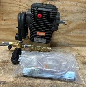 Comet Pressure Washer Pump Assembly, 4000 PSI, 3.5 GPM, Belt Drive, GasElectric, Model# RW 4040S #A157134 Msrp $749.99