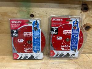 Diablo 7in. Metal Cutting Diamond Disc, Model# DDD070DIA101F (lot of 2)