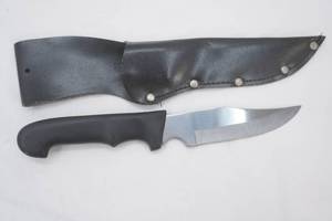 Vintage Fixed Blade Buck Knife 5 long. With Belt Sheath. Royal brand 420stainless steel