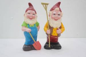 Vintage Garden Gnomes 2ct
