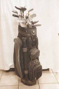 Golf Bag & Golf Clubs (mostly Dunlop)