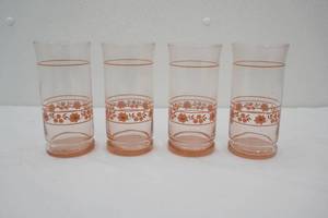 Set of 4 Vintage Libbey Glass in Capri Pattern. Peach pink floral design