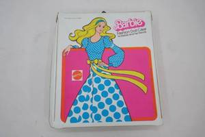 Vintage Mattel Barbie Fashion Doll Case. 1975