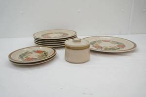 Vintage Country Living Stoneware Harvest Pattern Dinner plates 1 larger serving plate, small plates, small crock