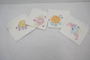Embroidered Flour Sack Dish Towels. New Condition. 4ct