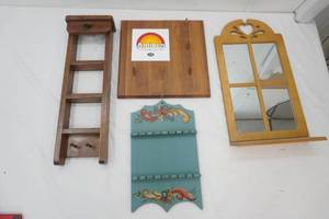 Wooden Wall Decor, Vintage Norwegian Rosemaling Hand-Painted Wooden Spoon Holder