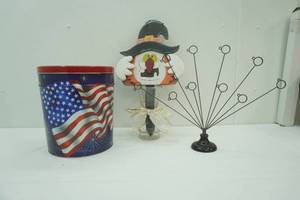 Patriotic Tin Bucket wLid Wooden Halloween Outdoor Decor Metal Picture Holder Clear Glass Vase