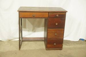 Vintage Wooden Desk 33.5Lx18.5Wx30H