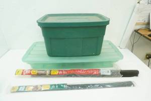 2 totes door sweep amd bottom door seal