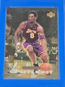 Kobe Bryant 2000 Upper Deck Ovation Spotlight PSA 7 #OS1 - Los Angeles Lakers Basketball Card