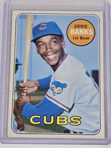 Ernie Banks 1969 Topps #20 - Chicago Cubs Vintage Baseball Card