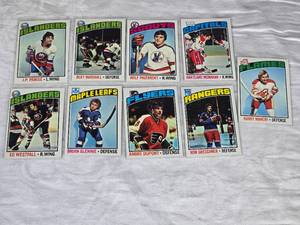 Lot of 9 Vintage Hockey Cards Featuring J.P. Parise, Ed Westfall, and Others