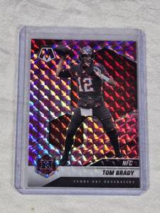 Tom Brady 2021 Panini Mosaic Pink Mosaic Prizm #201 - Tampa Bay Buccaneers Football Card