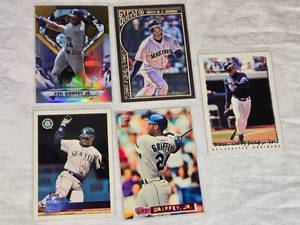 Lot of 5 Ken Griffey Jr. Baseball Cards featuring Topps Chrome Refractor, Gypsy Queen, and more.
