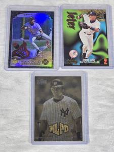 Lot of 3 Derek Jeter Baseball Cards including Inserts and Gold