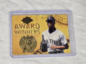 Ken Griffey Jr. 1994 Upper Deck Award Winners #6 of 25 - Seattle Mariners Baseball Card