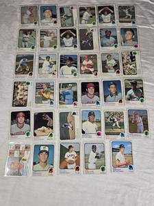 Lot of 35 Vintage Baseball Cards Featuring Players Like Cesar Geronimo, Jim Wynn, and Mike Anderson. Includes various teams and positions from classic baseball eras.