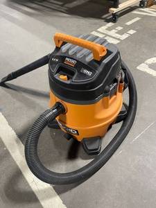 RIDGID Professional 6.0 Peak HP 14-Gallon Wet-Dry Vacuum