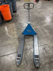 Blue Label 2500 kg Pallet Jack Made in Japan