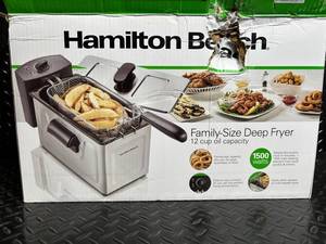 Hamilton Beach Proctor-Silex Commercial Coffee Urn - 60 Cup Capacity (Open Box)