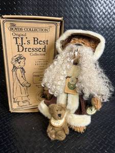 Boyds Bears Original TJs Best Dressed Collection - Limited Edition 1999 Omega T. Legacy Father Time Bear and matching Alpha baby bear Millennium Pocket Watch