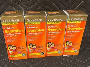 GoodSense Childrens Ibuprofen Oral Suspension 100 mg5 mL Berry Flavor - 4 Fl Oz (120 mL)