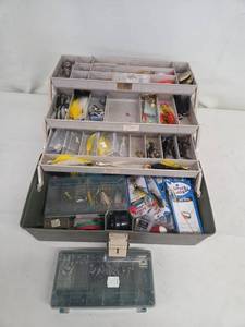 Assorted Vintage Fishing Lures & Tackle in Plastic Storage Box