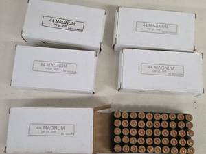 MINMAC CUSTOM AMMUNITION 44 MAGNUM 240 GR JHP - 50 ROUNDSBOX (Lot of 5)