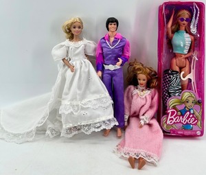 Bride Barbie, Purple Jumpsuit Barbie, Ken Donnie Osmond & Malibu Barbie