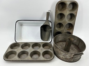 Vintage Enamel Bakeware Pan Set - Muffin Tins, Angel Food Pan & Scoop