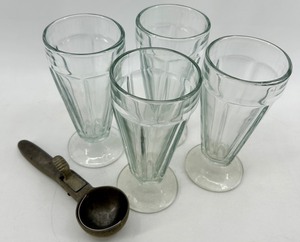 Vintage Glass Sundae Cups & Vintage Ice Cream Scoop Glass Set (4 Glasses)