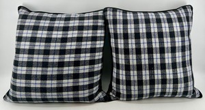 Pair of Plaid Throw Pillows&nbsp