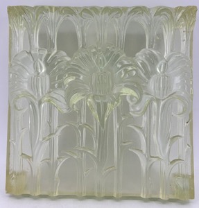 7 Acrylic Tiles with Leaf Motif Relief
