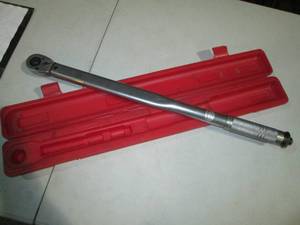 12in Drive 250 ft lb Torque Wrench...