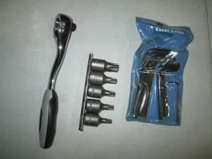 38in ratchet, 38in torx sockets a...