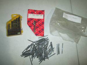 Small drill bit index and assortmen...