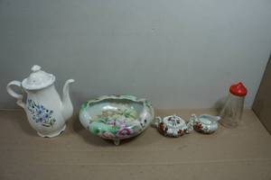 Assorted Vintage Glassware