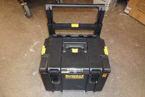 DeWalt ToughSystem Rolling Tool Box